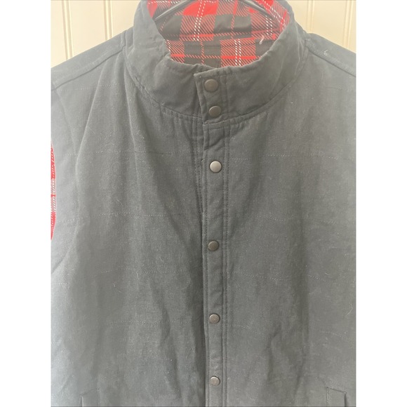 Simply Southern Vest Mens XL Black Red Plaid Sleeveless Preppy Outdoors Casual - Picture 2 of 10